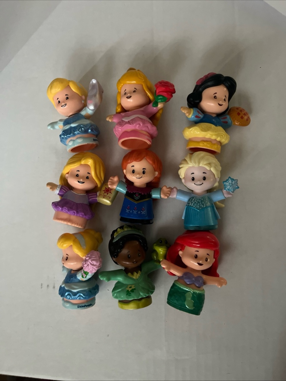 Little People Disney Princesses Lot o 9